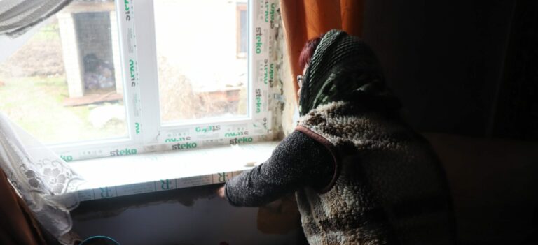 „Már nem félek a téltől” – házfelújítások a háborús Herszonban